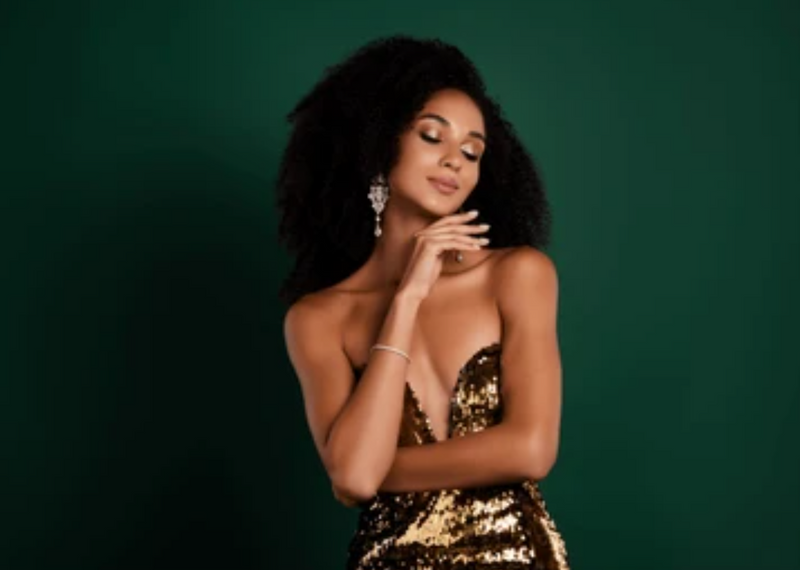 It's Sparkle Szn! Here's Your Guide to Holiday Glitz, GLAM & Accessories